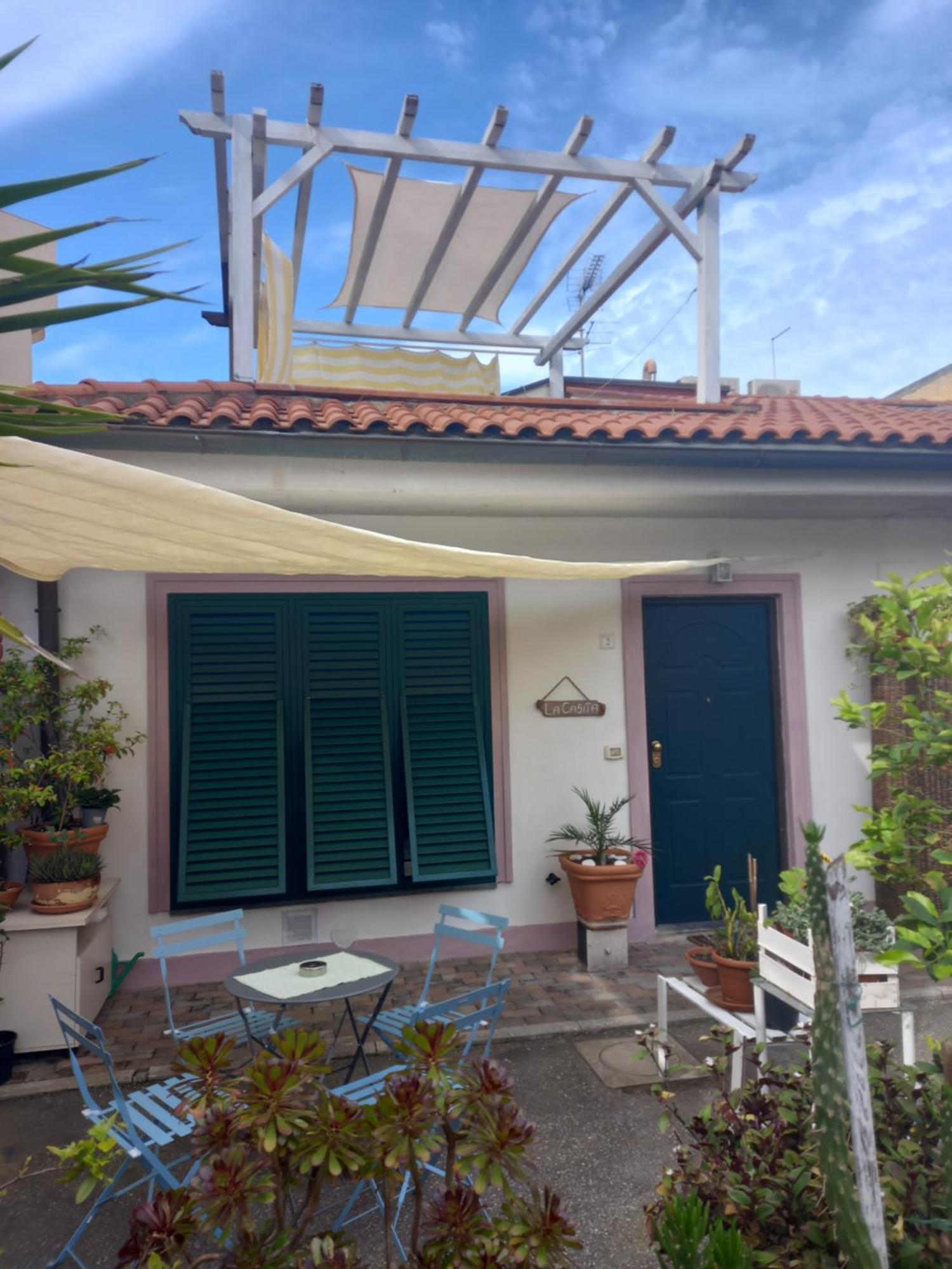 "La Casita", 2 Floors Apartment, Private Parking 1 Car Or 2 Bikes, Air-Cond And Terrace Ливорно Экстерьер фото