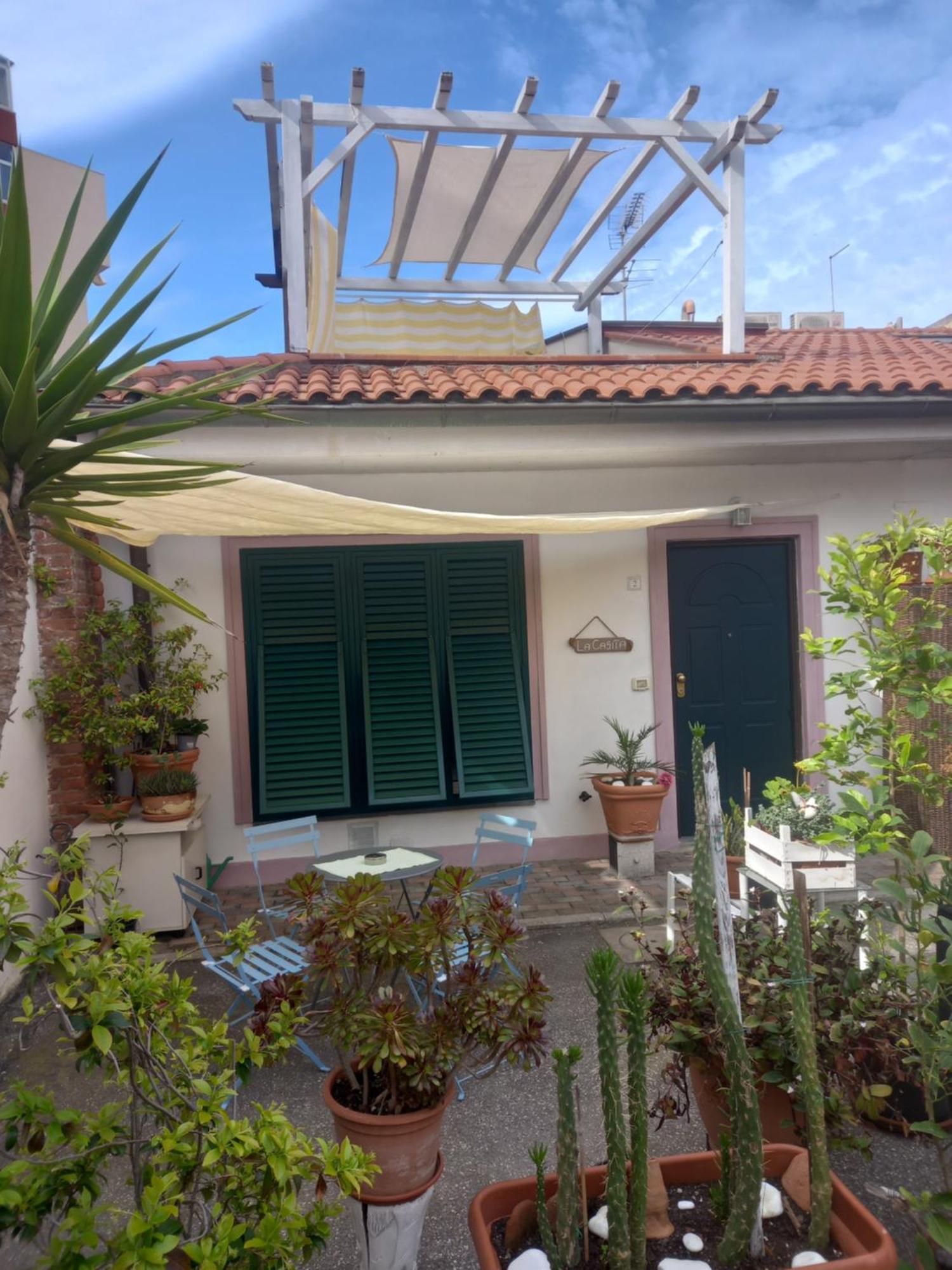 "La Casita", 2 Floors Apartment, Private Parking 1 Car Or 2 Bikes, Air-Cond And Terrace Ливорно Экстерьер фото
